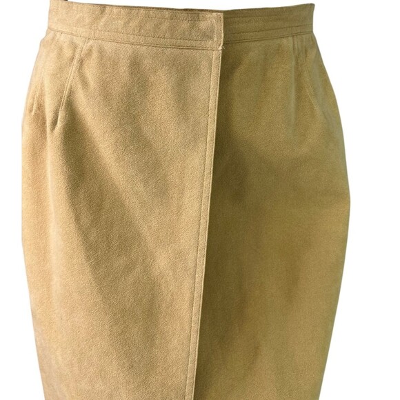 Halston Vintage 70's Beige Tan Ultrasuede Wrap Skirt A-Line High Waist Size S - Picture 10 of 10